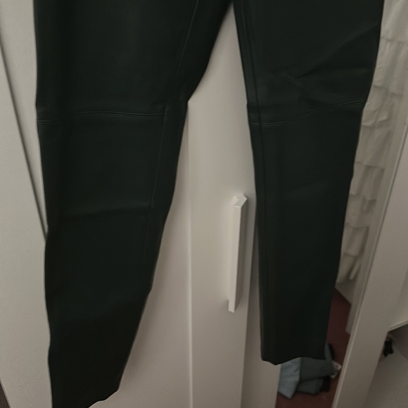 Zara green leather straight leg pants size medium - Picture 2 of 3